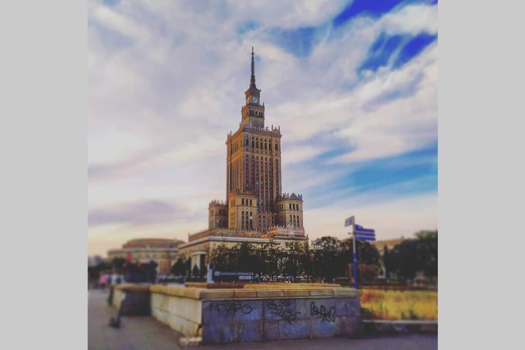 W Samym Centrum Na Grzybowskiej Варшава Экстерьер фото